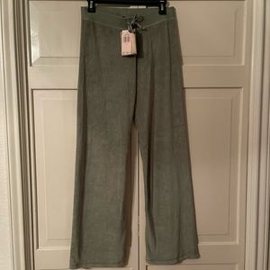 New with Tags Juicy Couture Velour Pants Small
